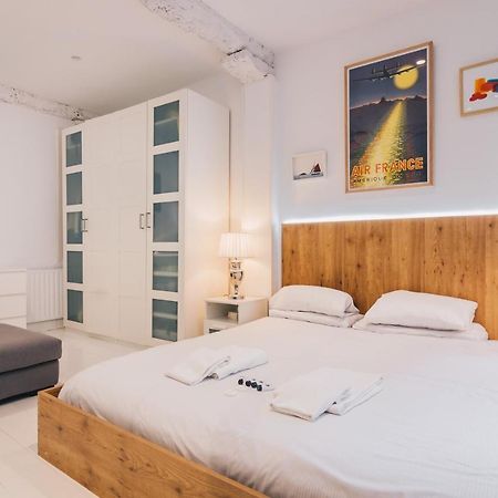 Plaza Nueva Apartment By People Rentals Билбао Екстериор снимка
