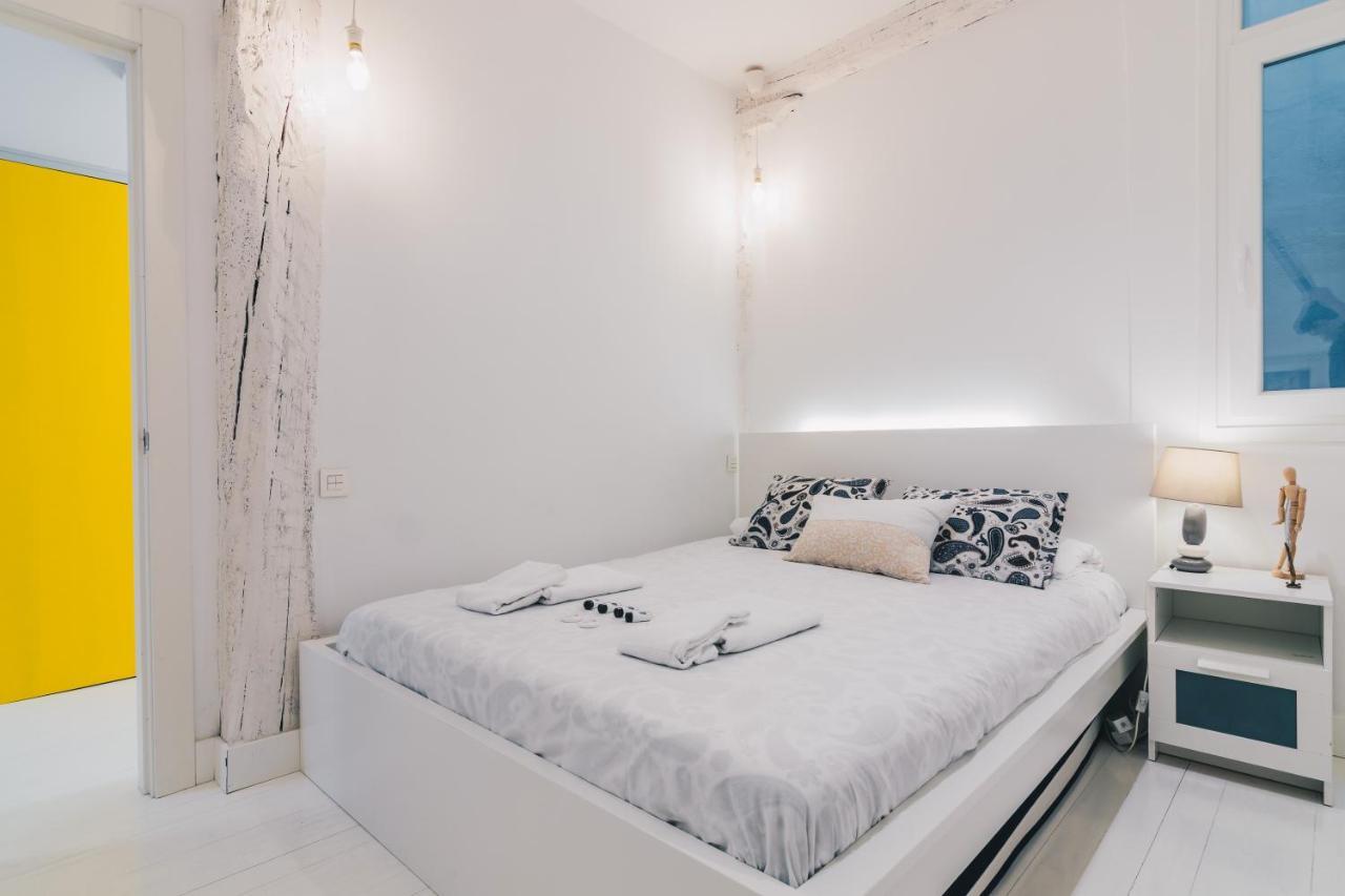Plaza Nueva Apartment By People Rentals Билбао Екстериор снимка