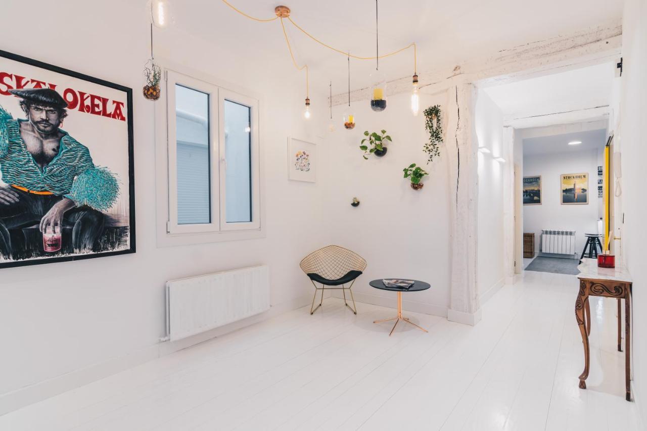 Plaza Nueva Apartment By People Rentals Билбао Екстериор снимка